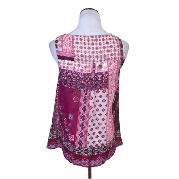 ROZ & Ali Floral Tank Top - Picture 3 of 6